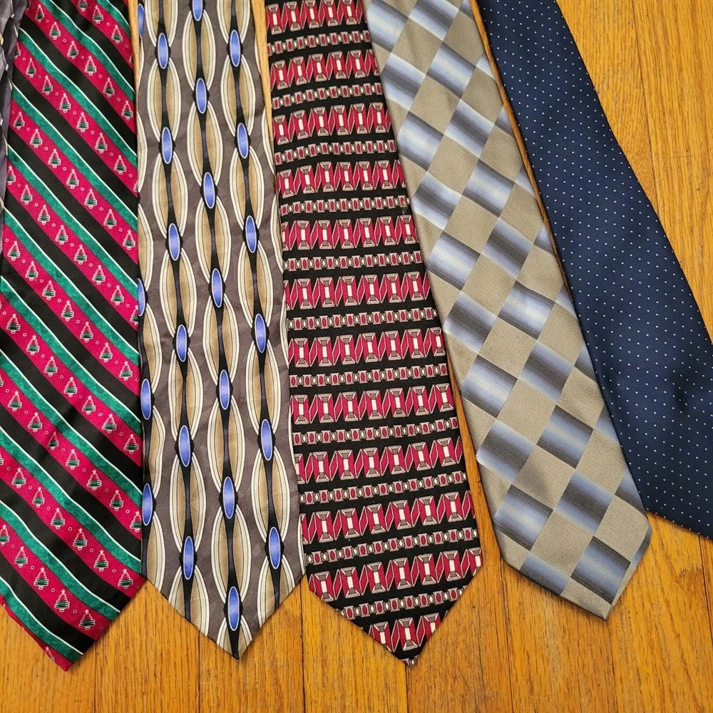 10 Necktie Lot Bundle Multicolor Silk Geometric Paisley Crafting Preppy Academia